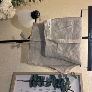 Such a airy set of capris! Summer/Spring looks!